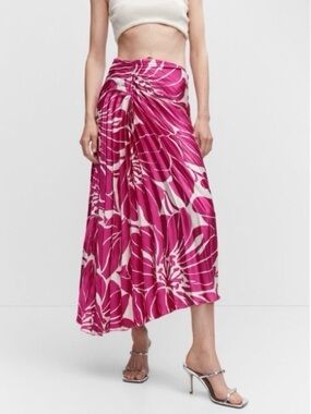 Mango Pink and White Floral skirt